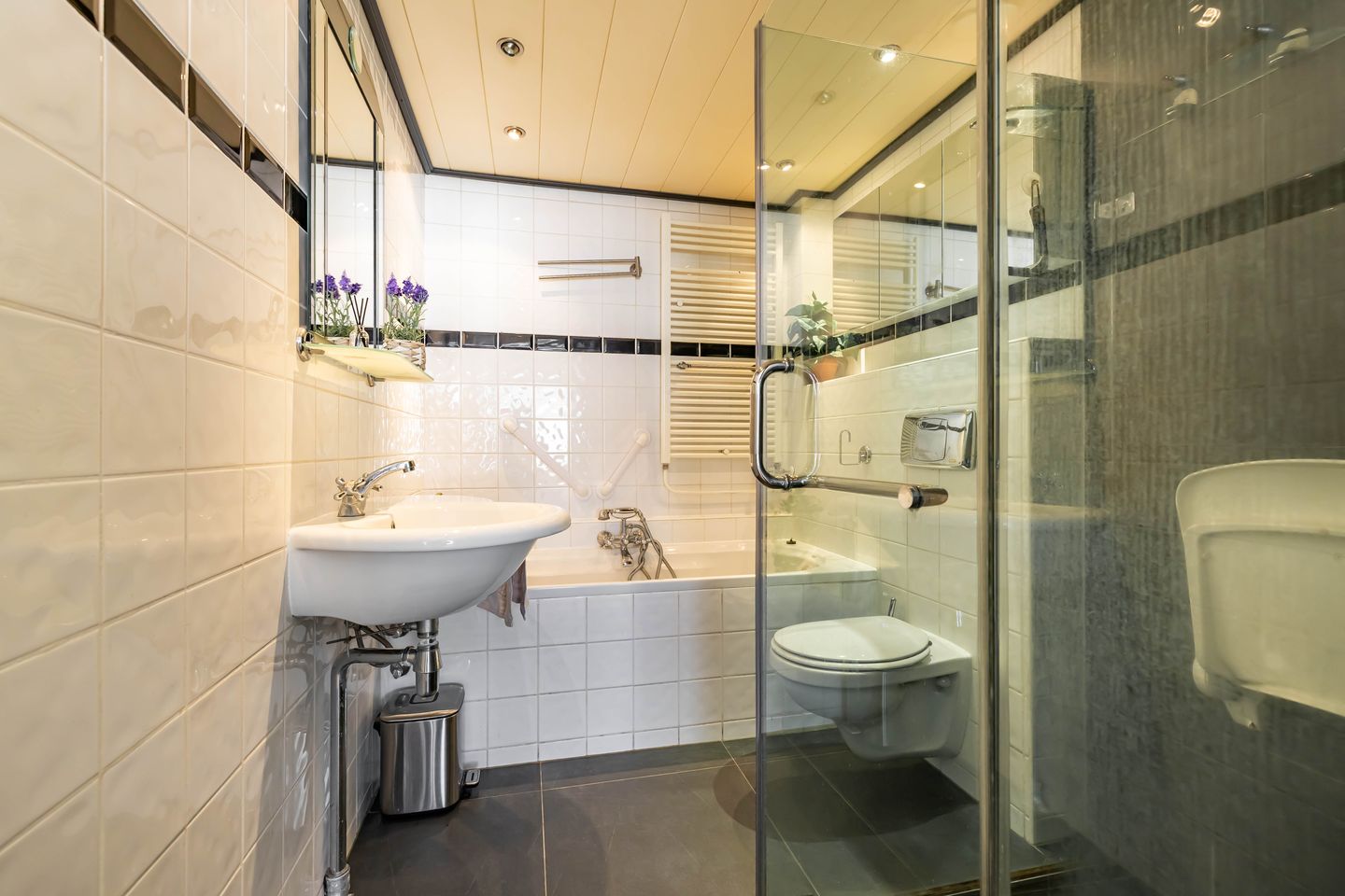 Foto 35 van Lichtboei 123