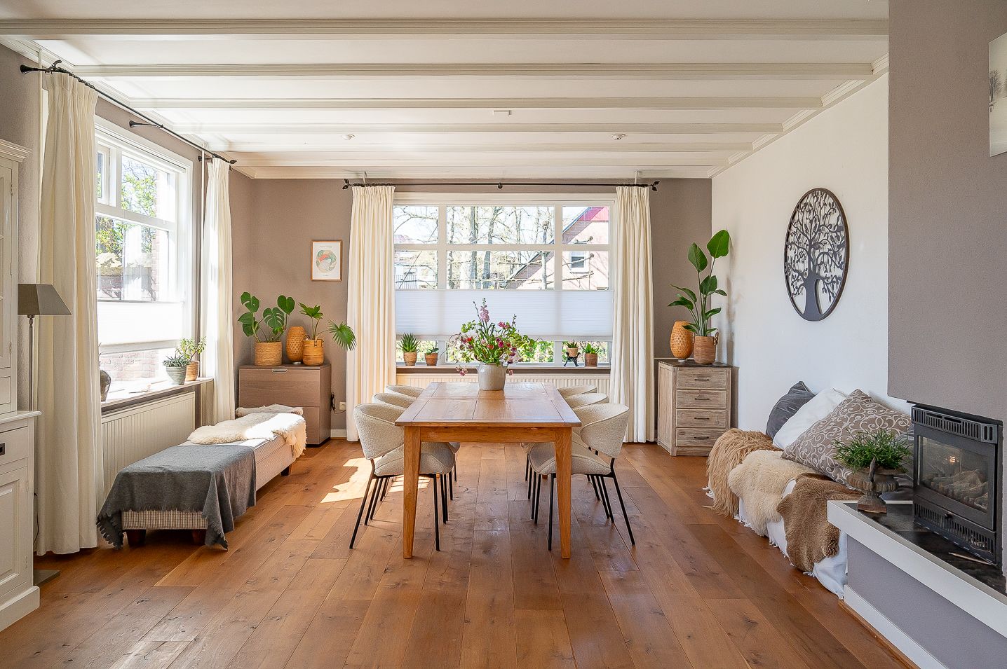 Photo 3 of Ruurloseweg 17