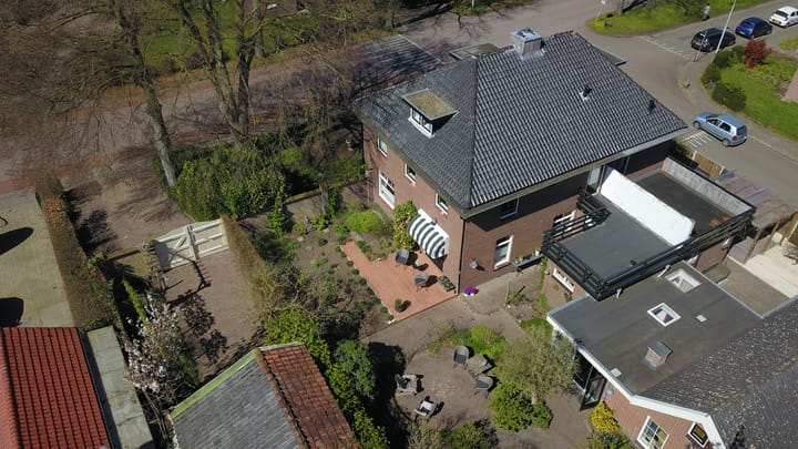 Photo 4 of Ruurloseweg 17