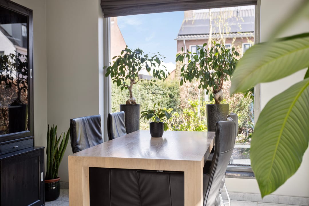 Foto 13 van Burgemeester Suyslaan 10