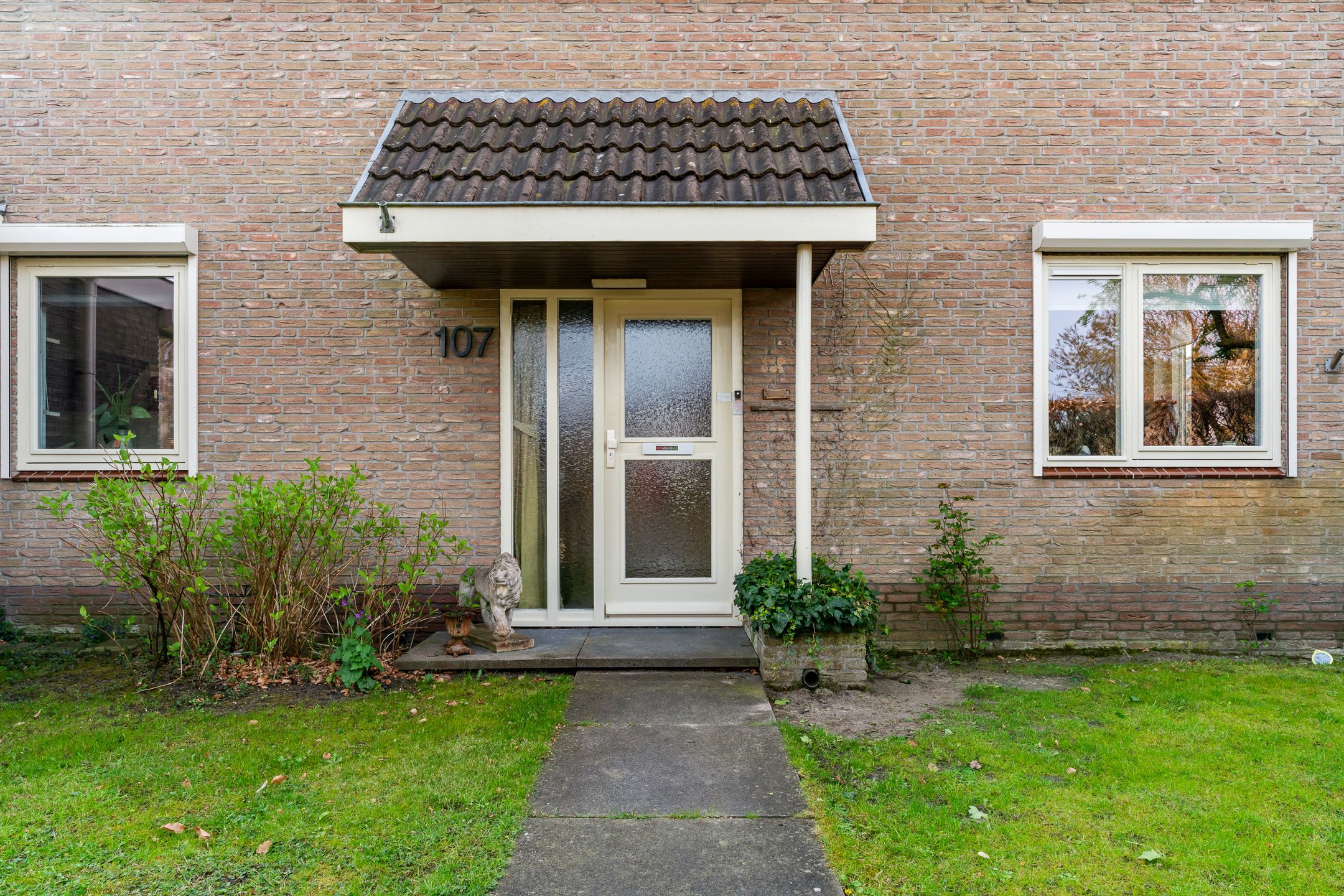 Spacious Detached Home with A+++ Energy Label in Limmen West — 60