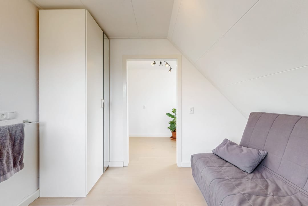 Spacious Detached Home with A+++ Energy Label in Limmen West — 28