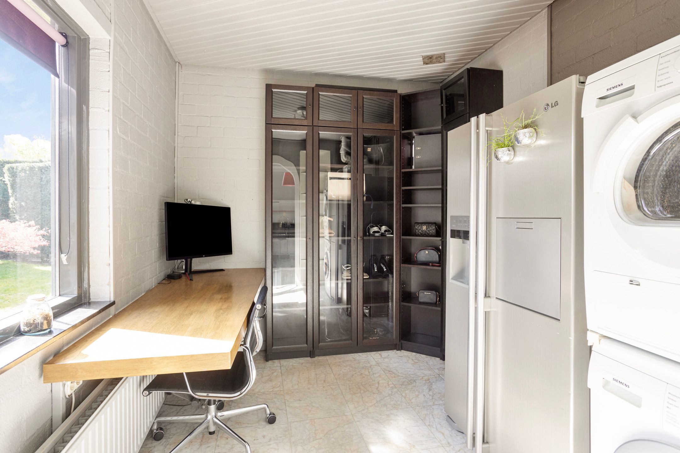 Foto 21 van Burgemeester Suyslaan 10