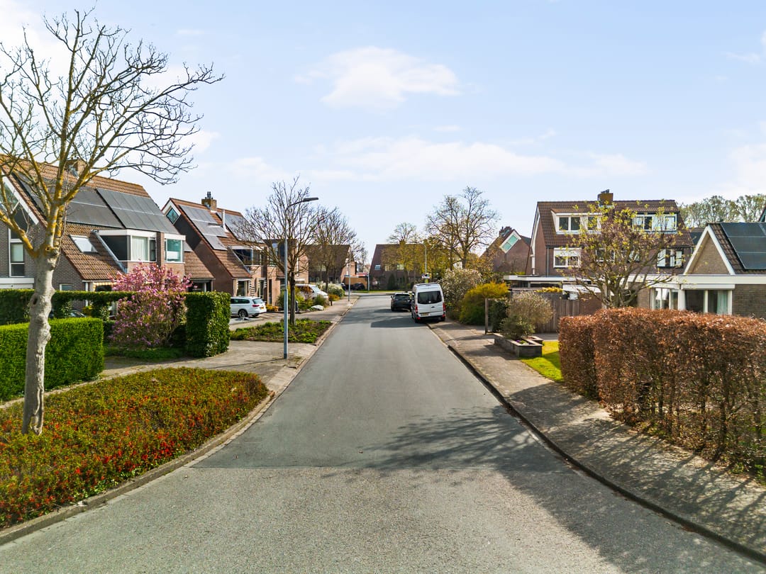 Spacious Detached Home with A+++ Energy Label in Limmen West — 62