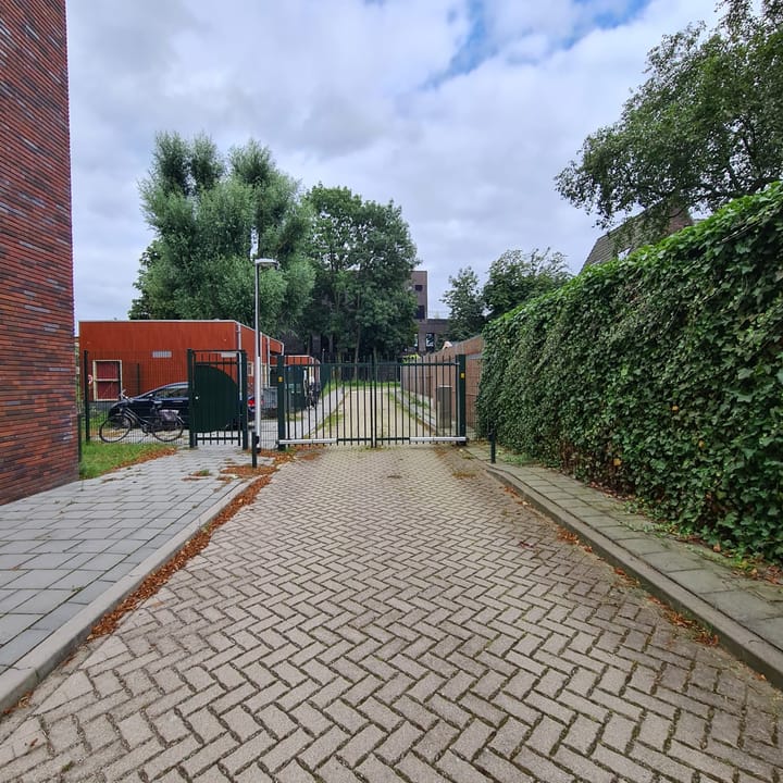 Photo 5 of Prof. Jordanlaan 138