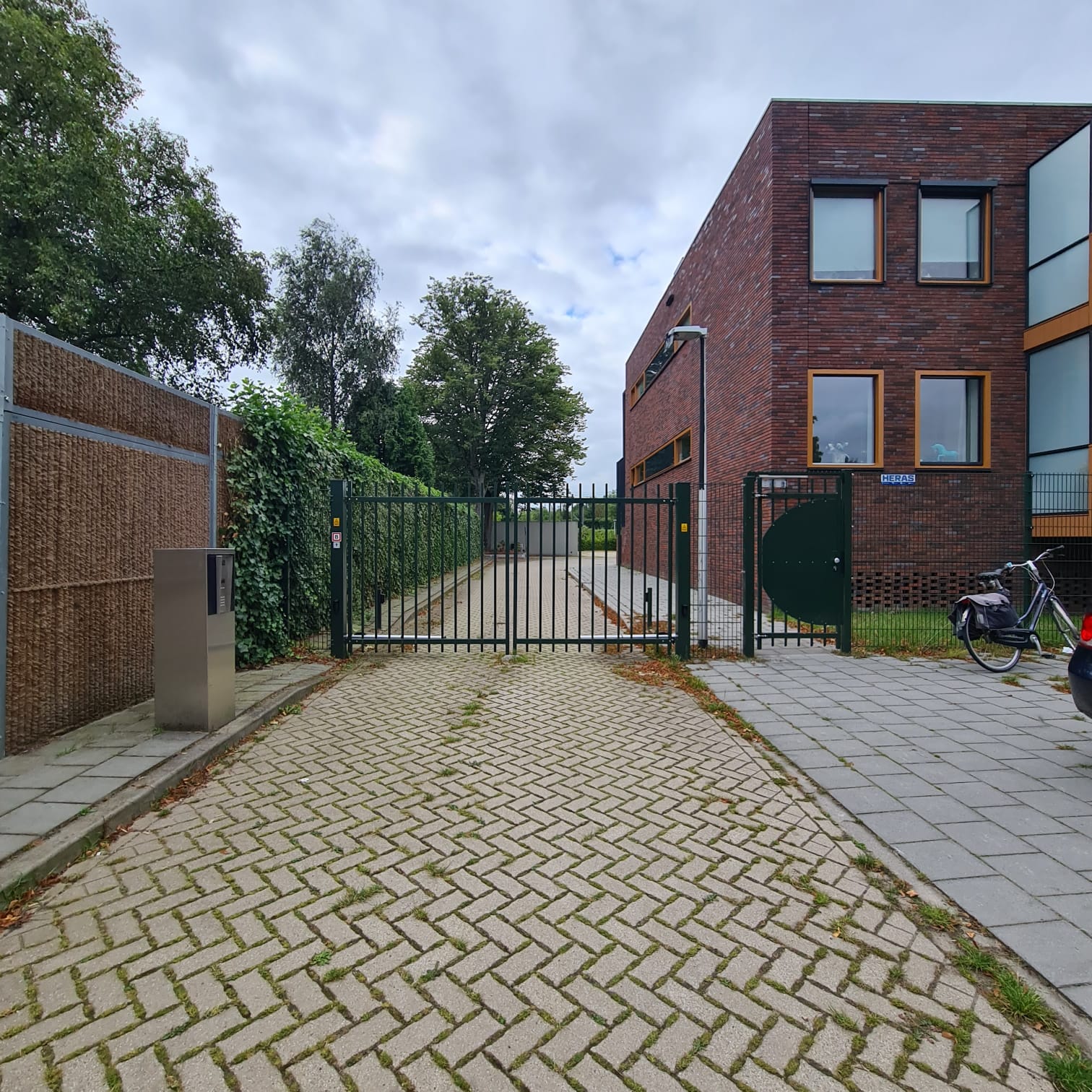 Photo 6 of Prof. Jordanlaan 138