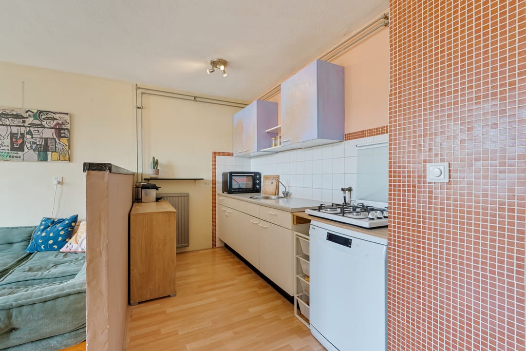 3-Room Apartment with New Bathroom and Balcony in Amsterdam Gein — 7