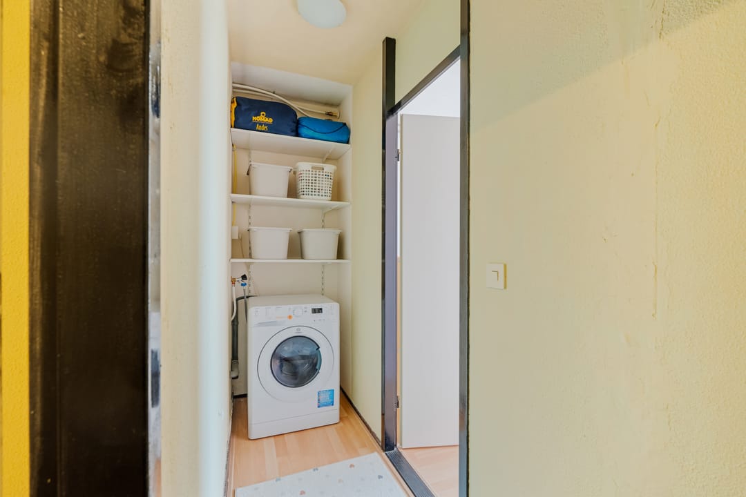 3-Room Apartment with New Bathroom and Balcony in Amsterdam Gein — 17