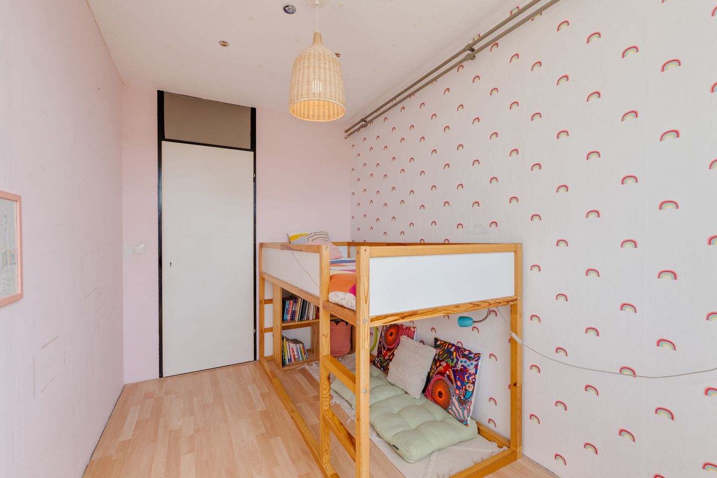 3-Room Apartment with New Bathroom and Balcony in Amsterdam Gein — 19