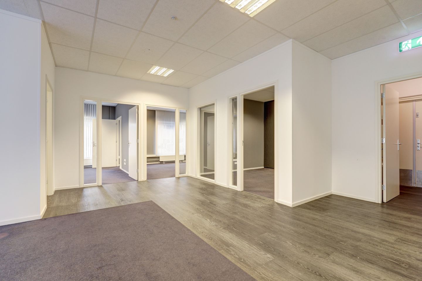 Bekijk foto 4 van Chroomstraat 6