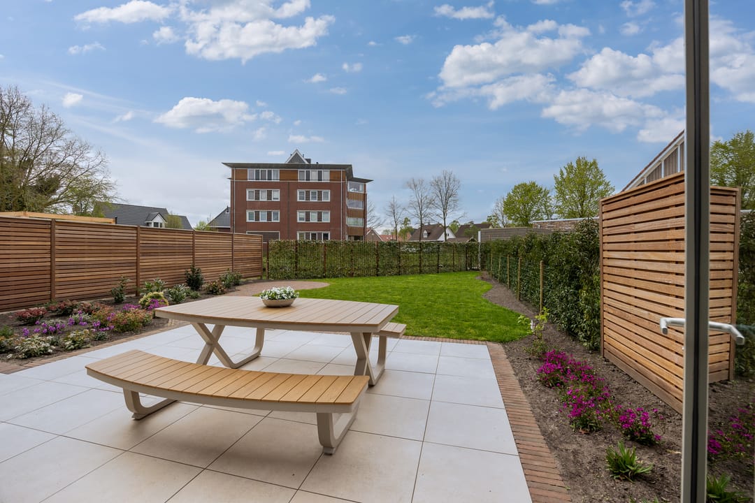 Foto 32 van Lange Streek 17