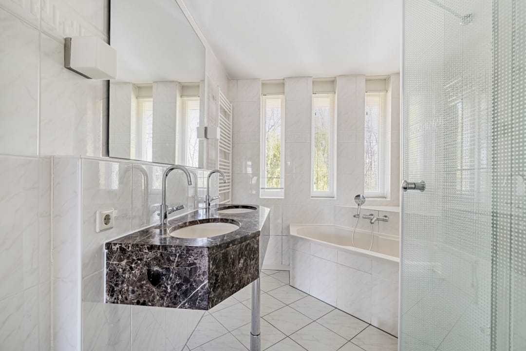 Foto 28 van Boswinde 185