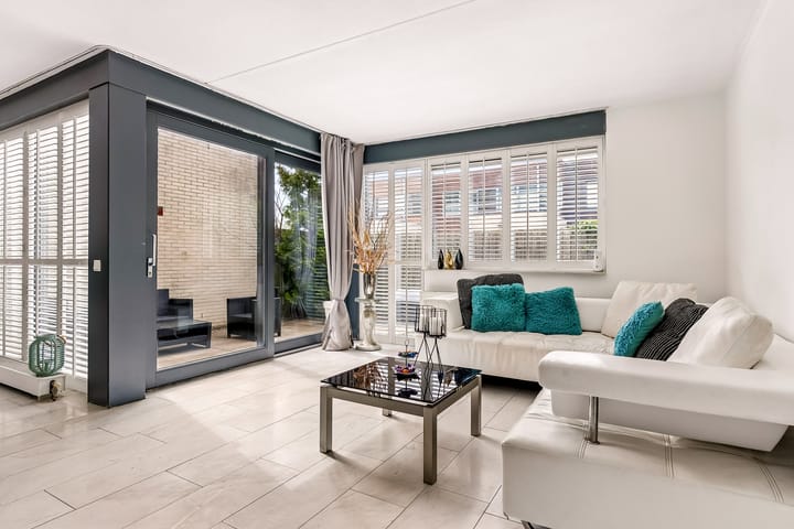 Foto 2 van Tjalk 24 54