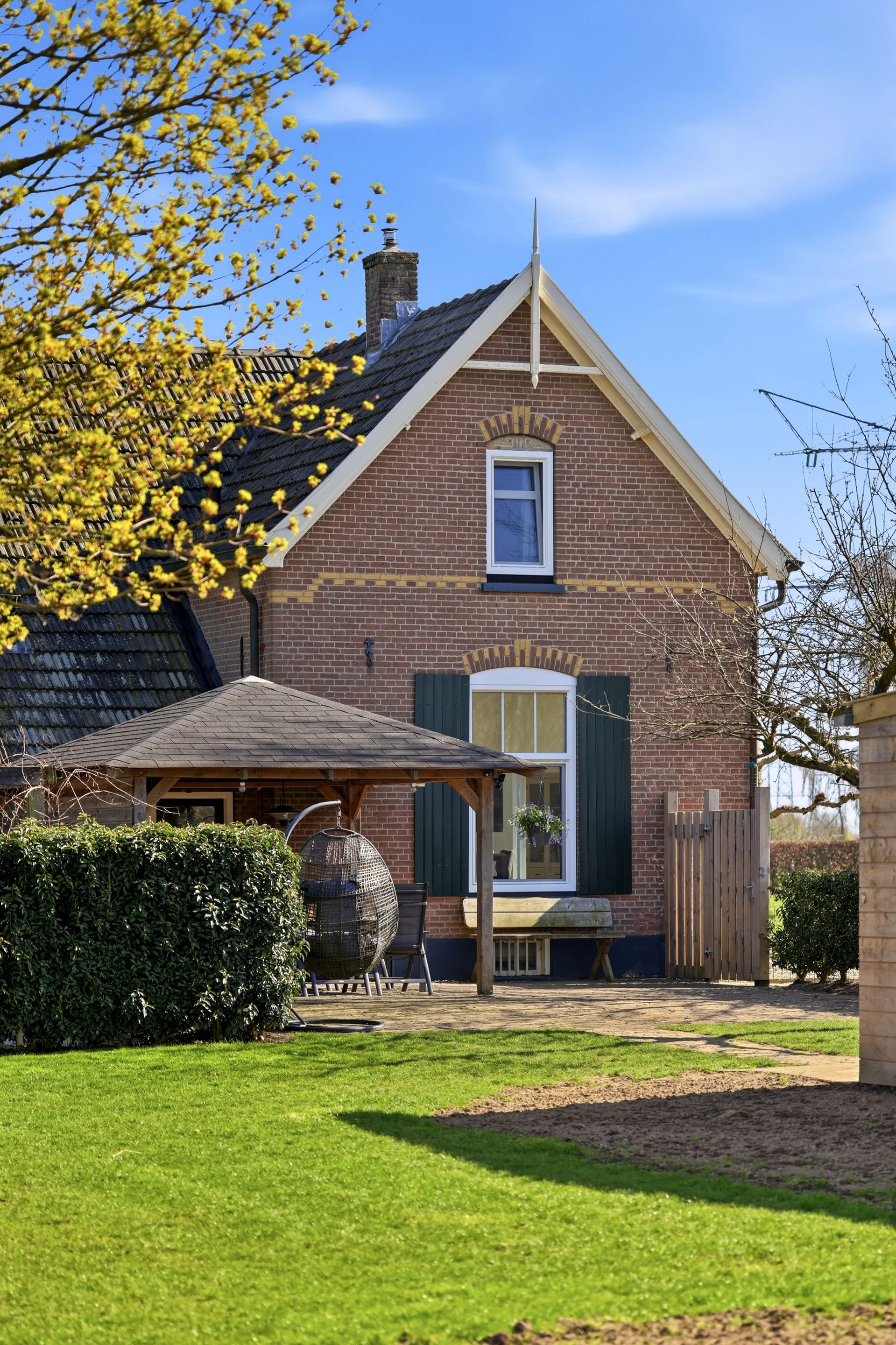 Completely Renovated Country Home with Spacious Garden Near Zutphen — 36