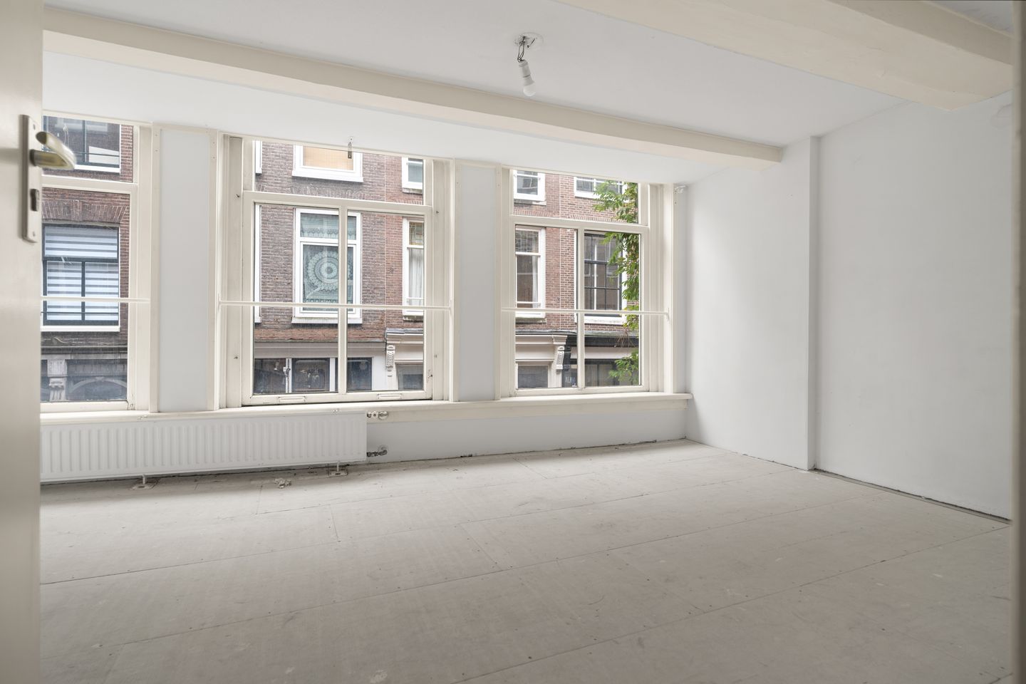 Photo 10 of Binnen Bantammerstraat 3-1