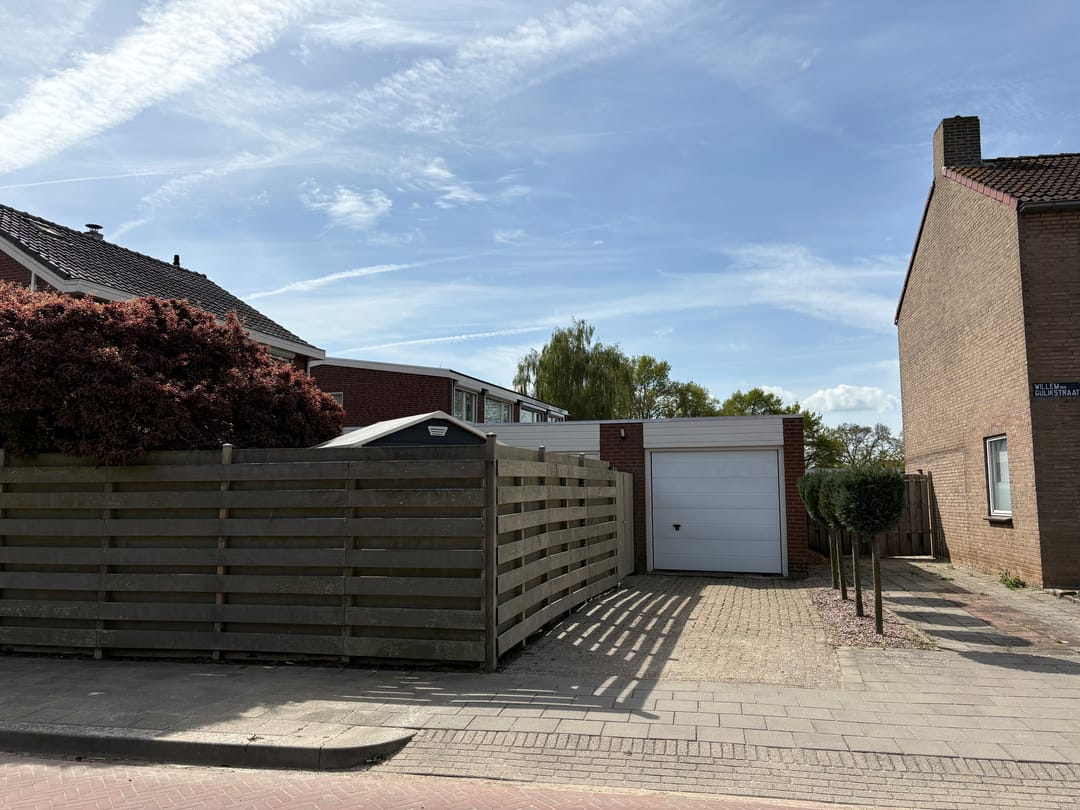 Photo 32 of Jan van Kleefstraat 36