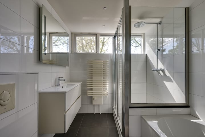 Photo 4 of Willem-Alexanderplantsoen 31