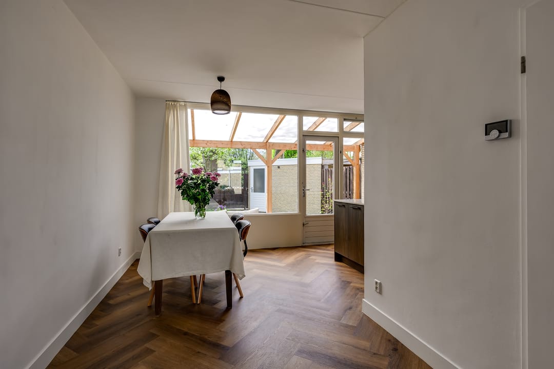 Photo 13 of Willem-Alexanderplantsoen 31