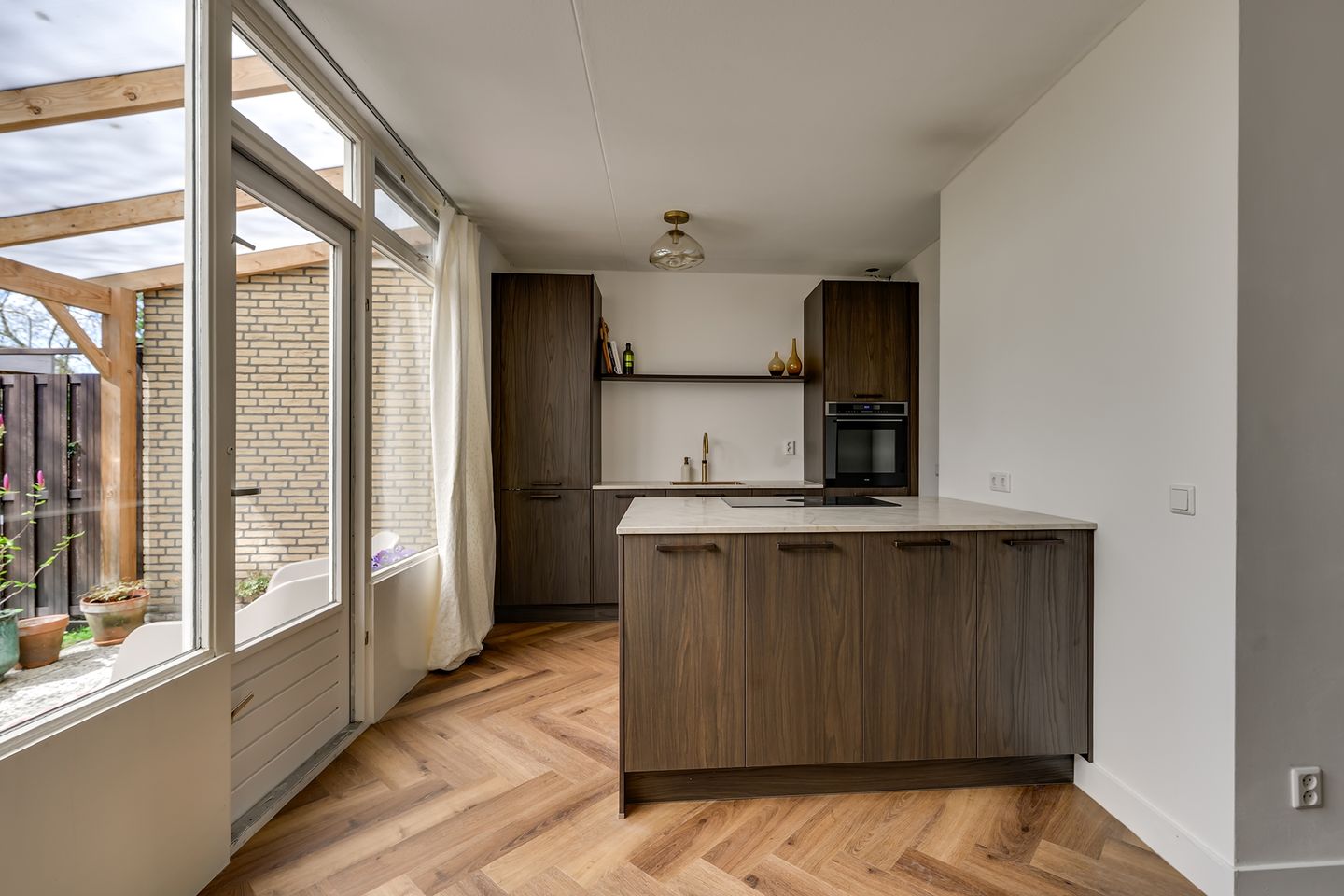 Photo 14 of Willem-Alexanderplantsoen 31