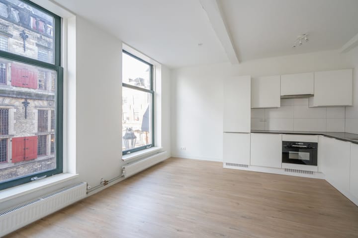 Foto 3 van Markt 8-A