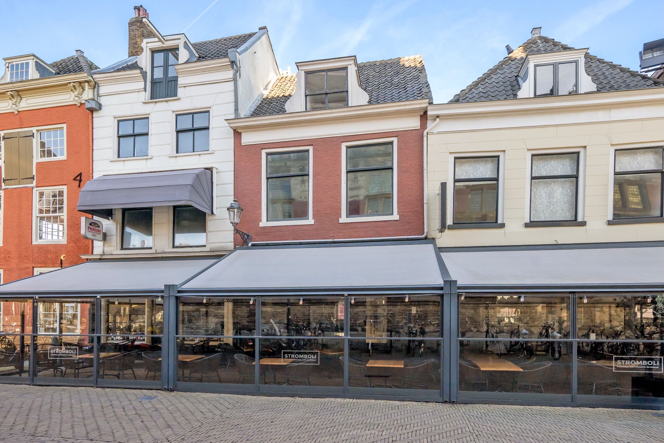 Foto 24 van Markt 8-A