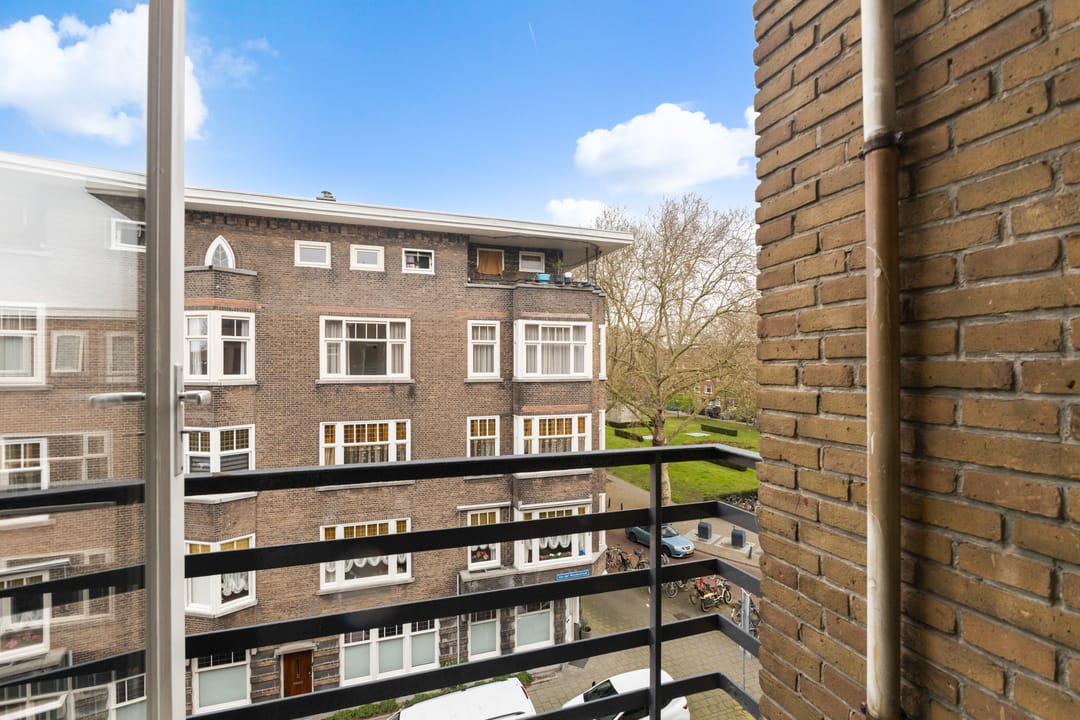 Foto 43 van Van der Meydestraat 36-A03