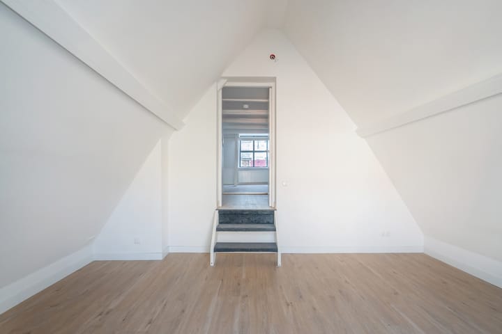 Appartement te koop: Markt 8B, Delft