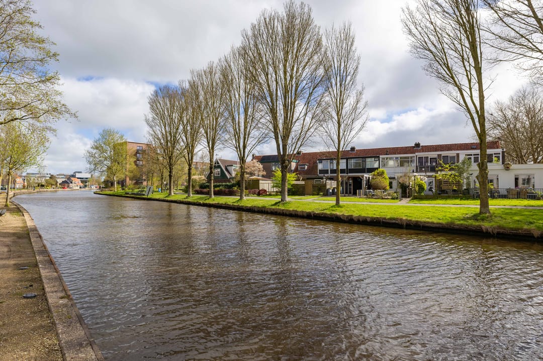 Waterfront Living Near Leeuwarden City Center — 46