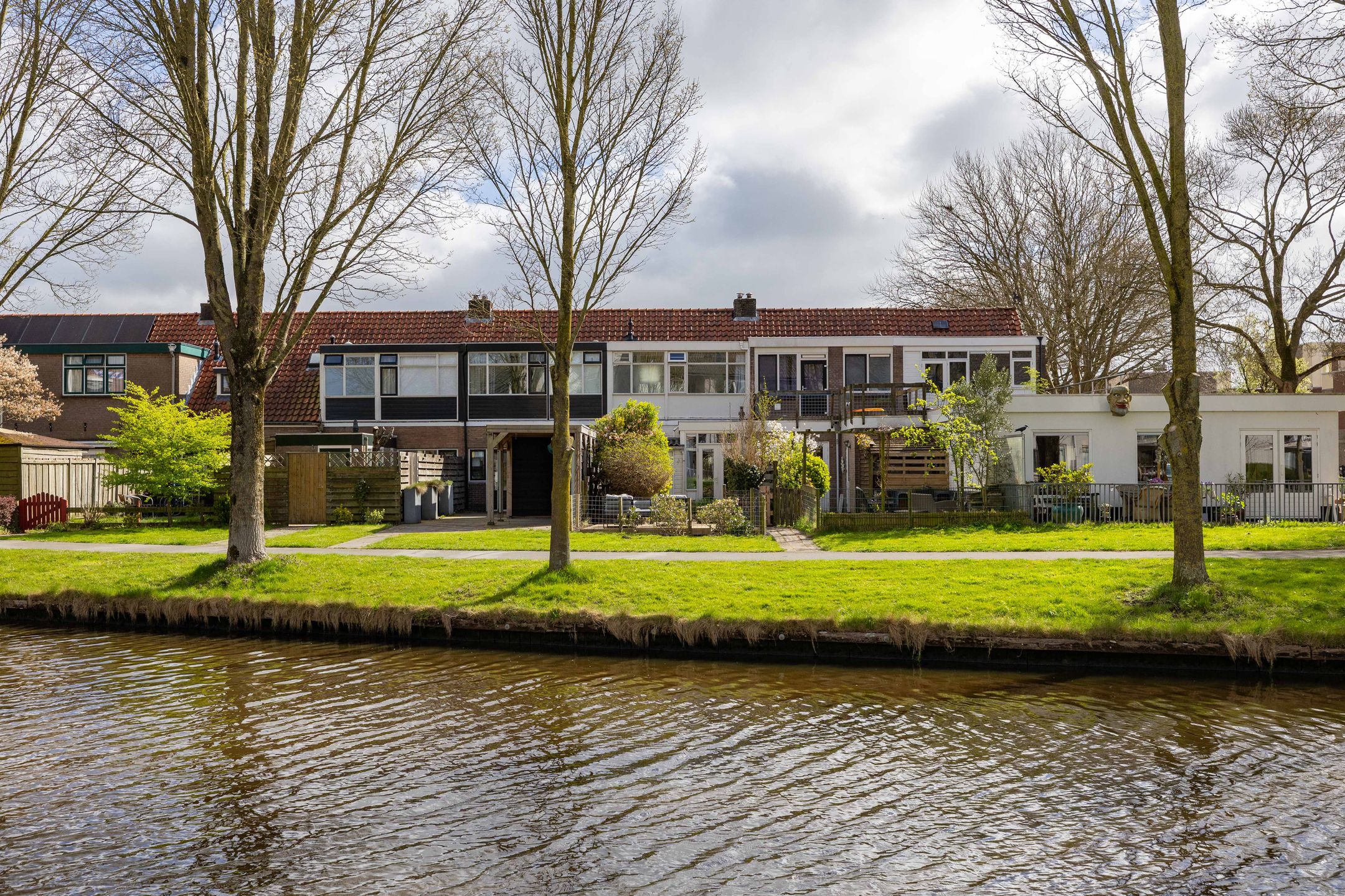 Waterfront Living Near Leeuwarden City Center — 45