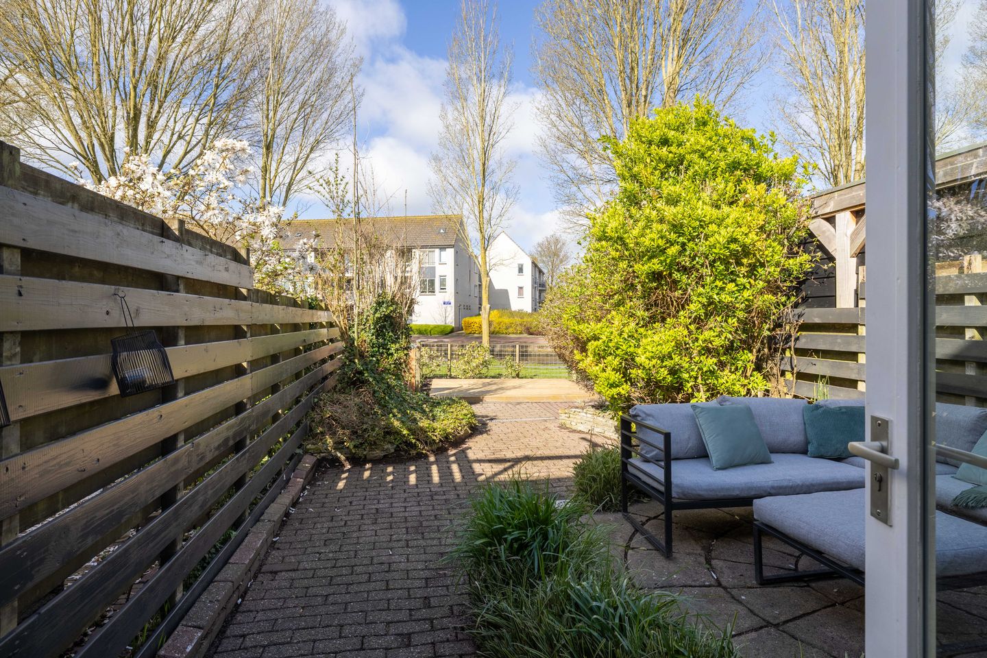Waterfront Living Near Leeuwarden City Center — 34
