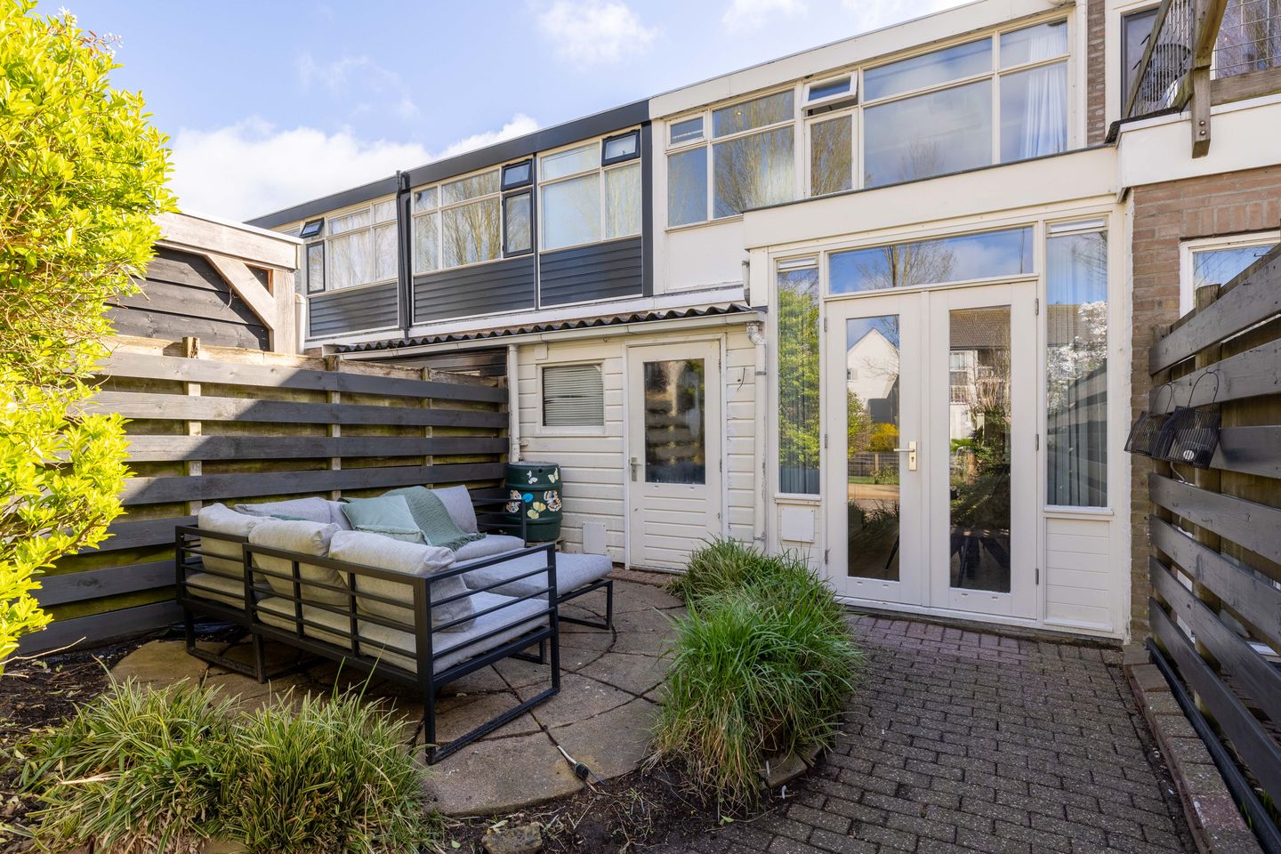 Waterfront Living Near Leeuwarden City Center — 35