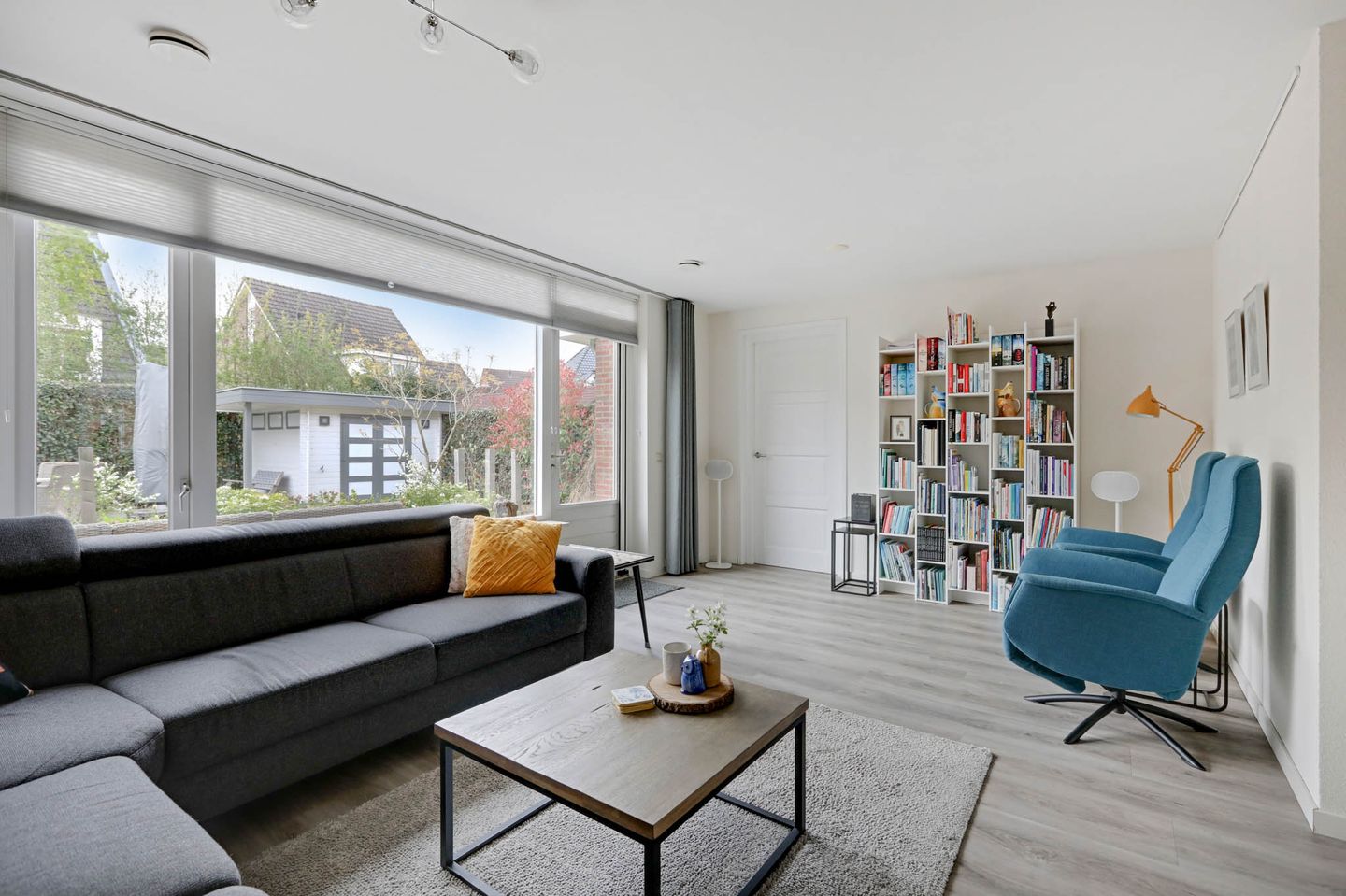 Spacious family home with 5 bedrooms in green Doetinchem neighbourhood — 19