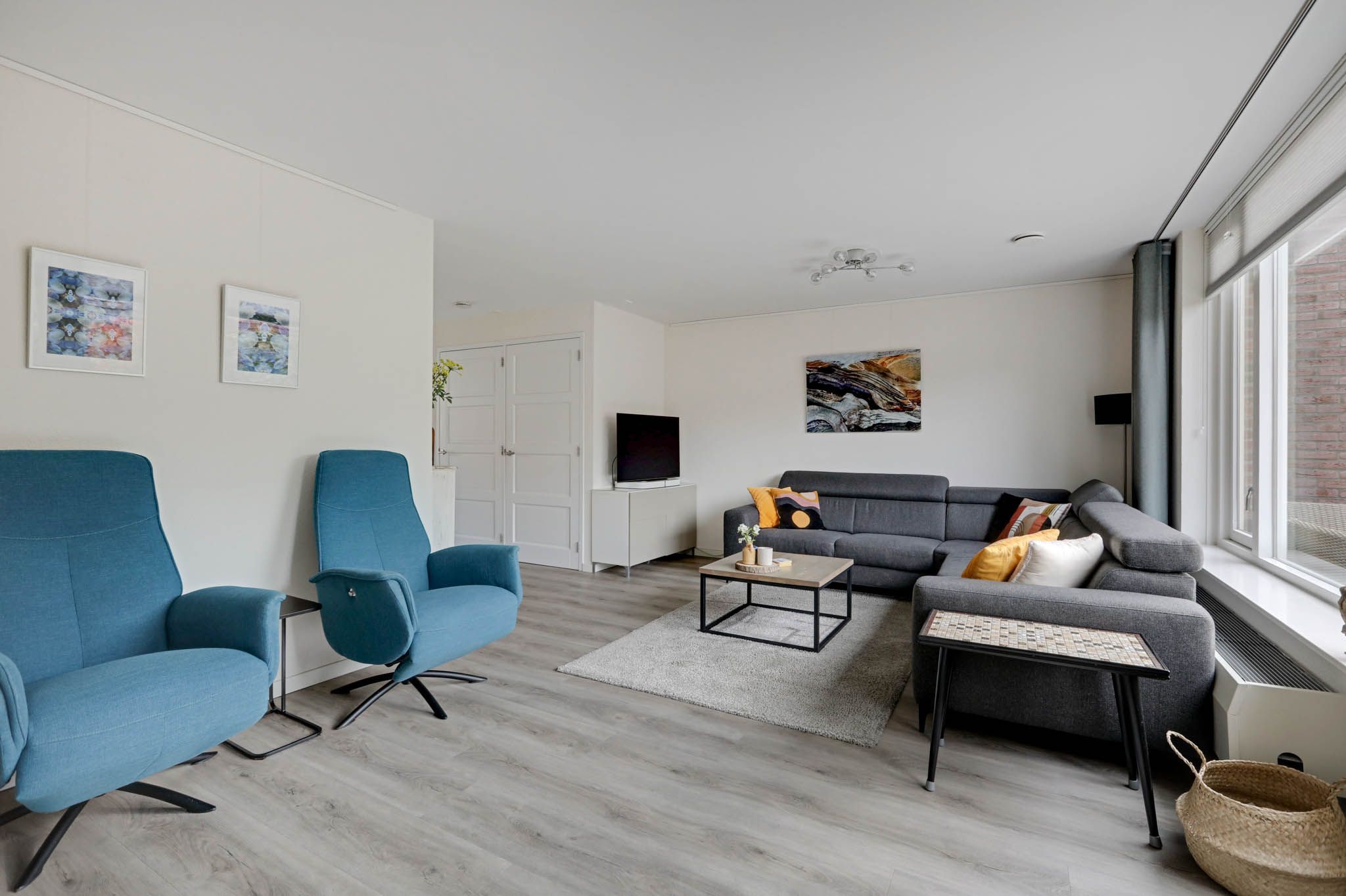 Spacious family home with 5 bedrooms in green Doetinchem neighbourhood — 18