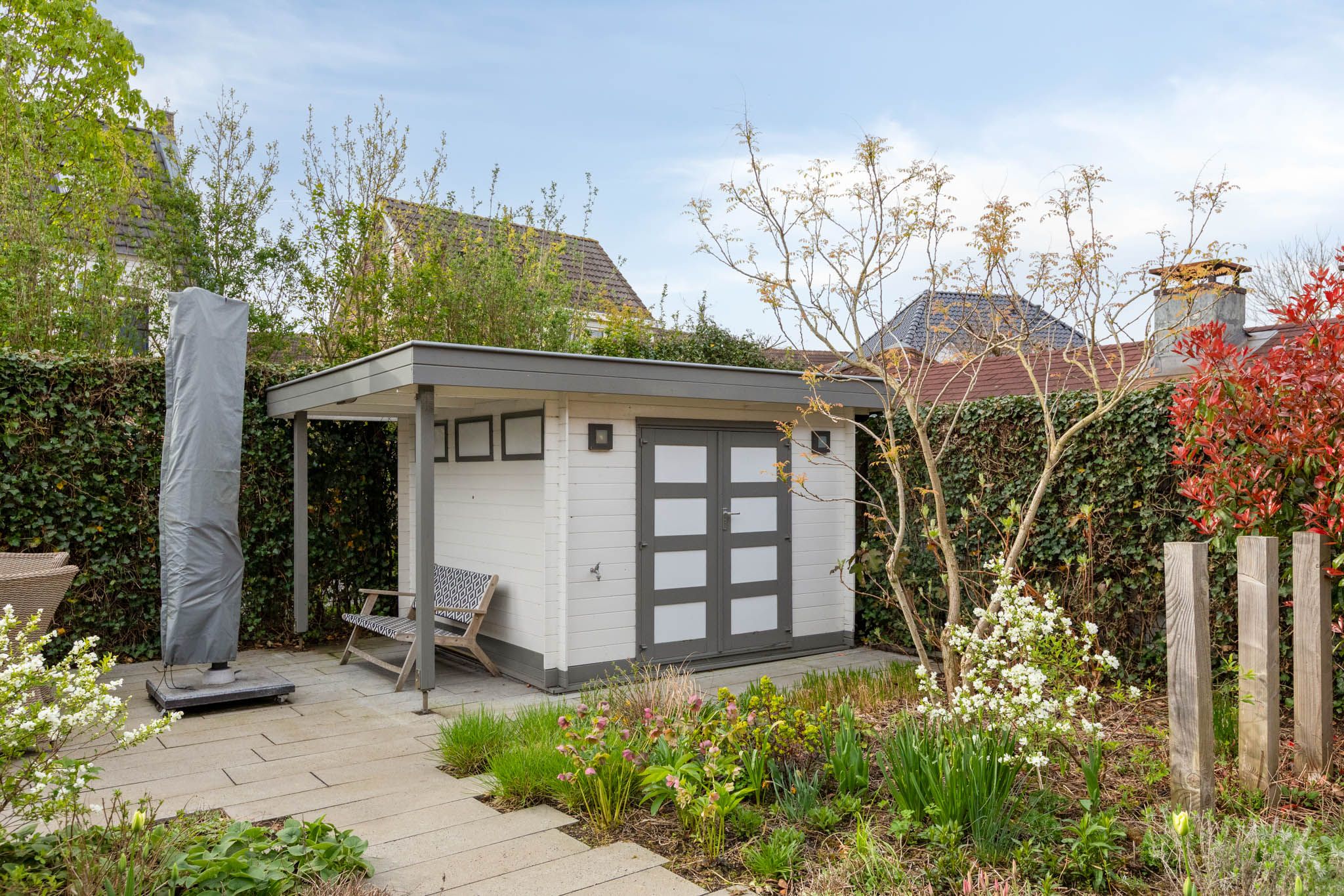 Spacious family home with 5 bedrooms in green Doetinchem neighbourhood — 39