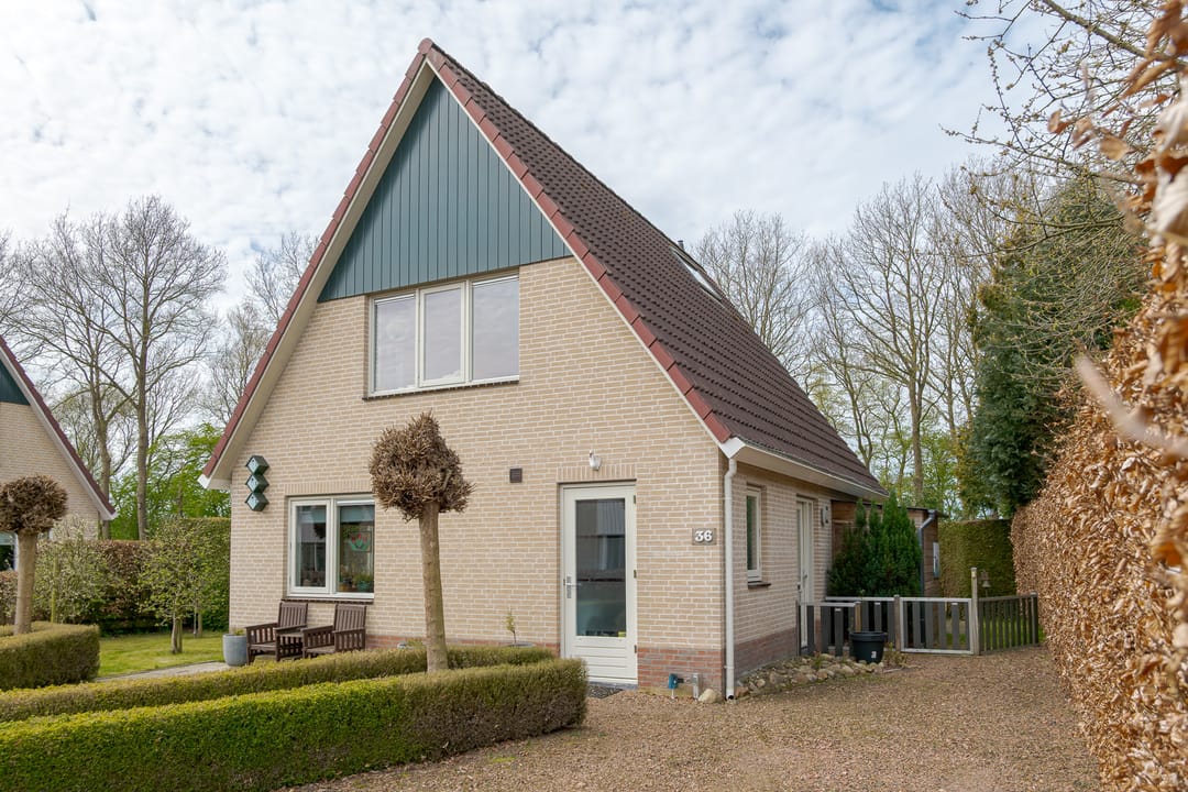 Foto 7 van Warmenbossenweg 3-36