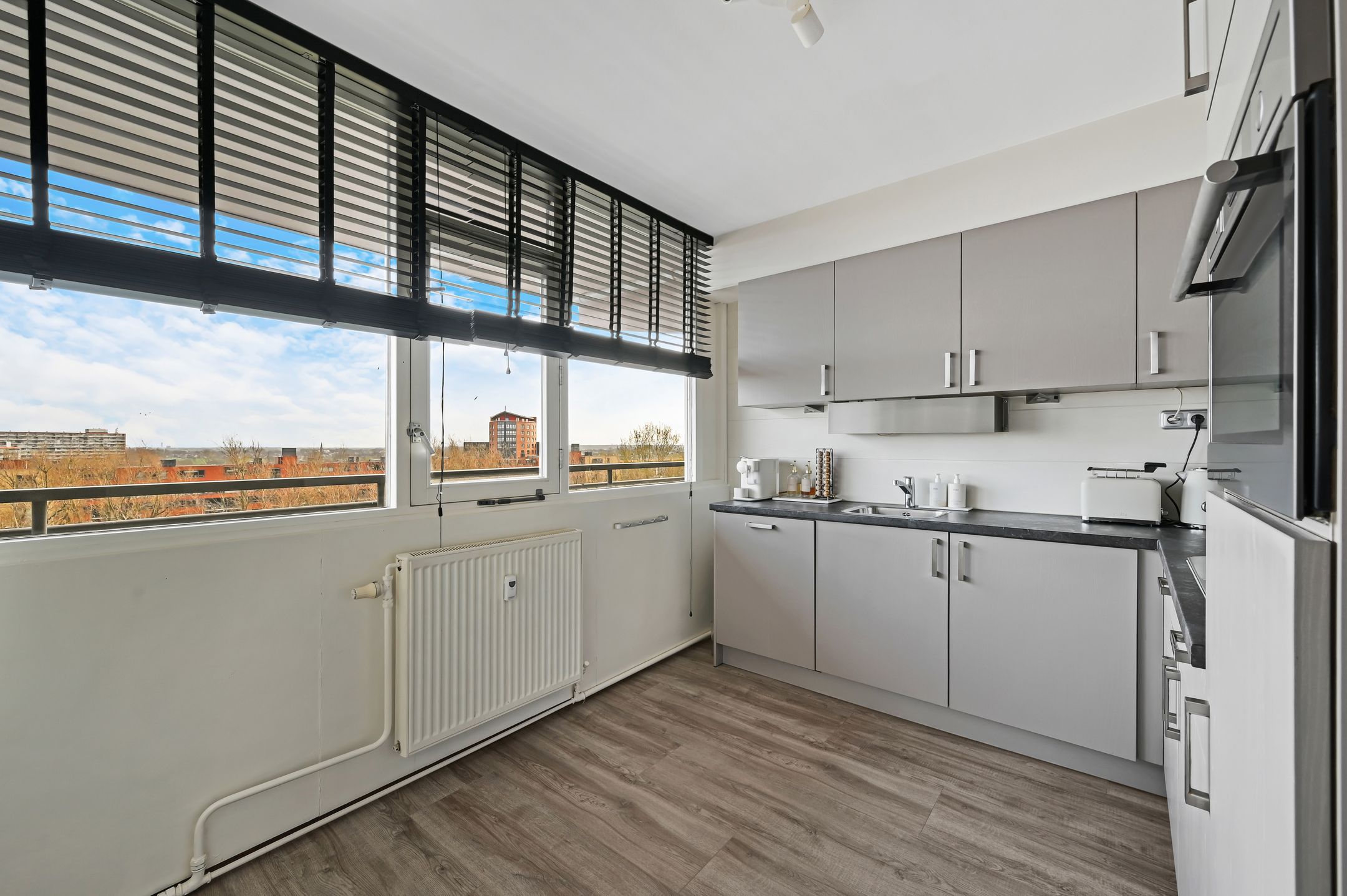 Photo 9 of Van Beethovenlaan 211