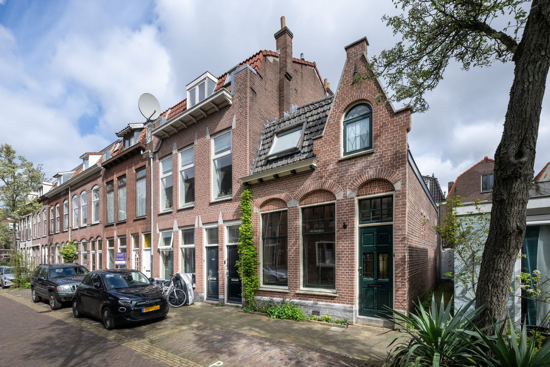Photo 2 of Klarenbeekstraat 33