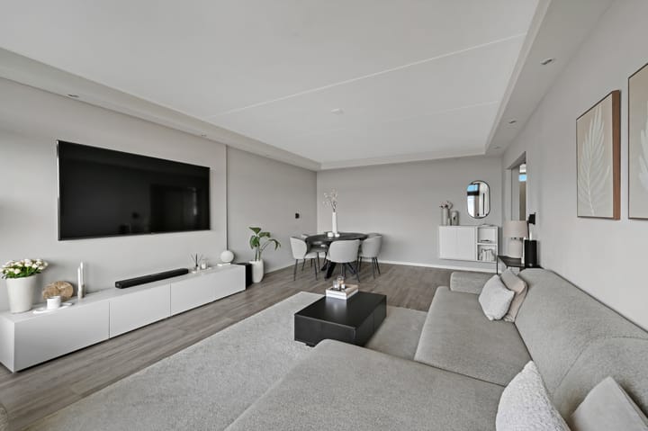 Photo 4 of Van Beethovenlaan 211