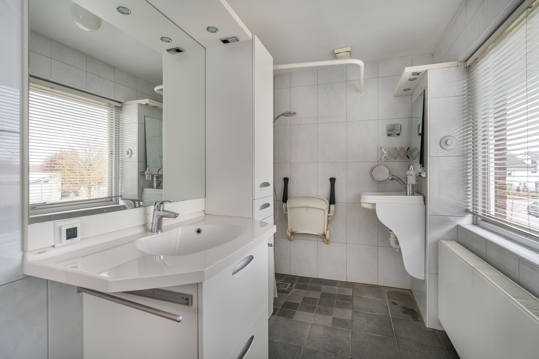 Photo 18 of Brouwerstraat 1