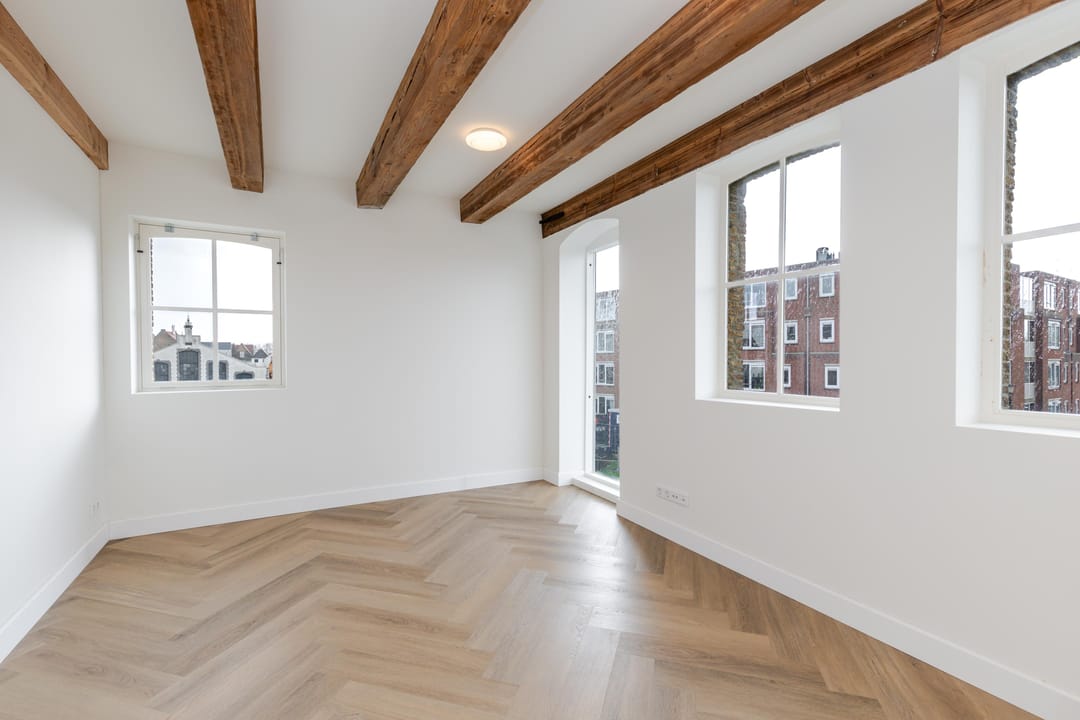 Monumental Townhouse with Water Views in Schiedam — 43