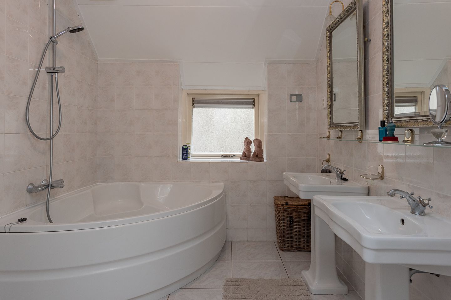 Photo 50 of Oostendorperstraatweg 2-B