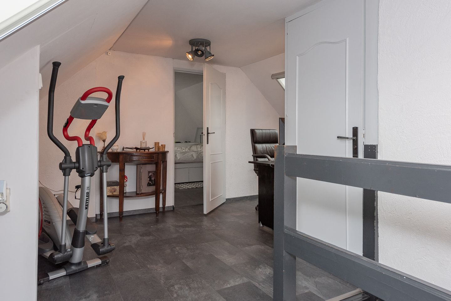 Photo 40 of Oostendorperstraatweg 2-B