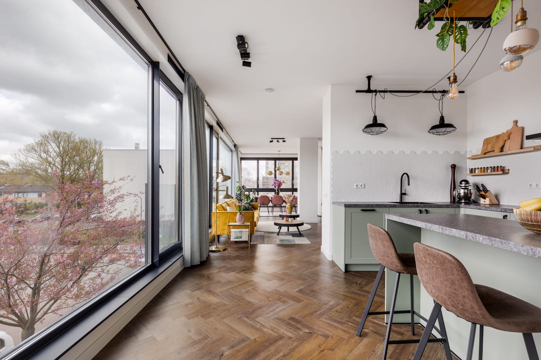 Foto 11 van Edward Jennerstraat 328-A