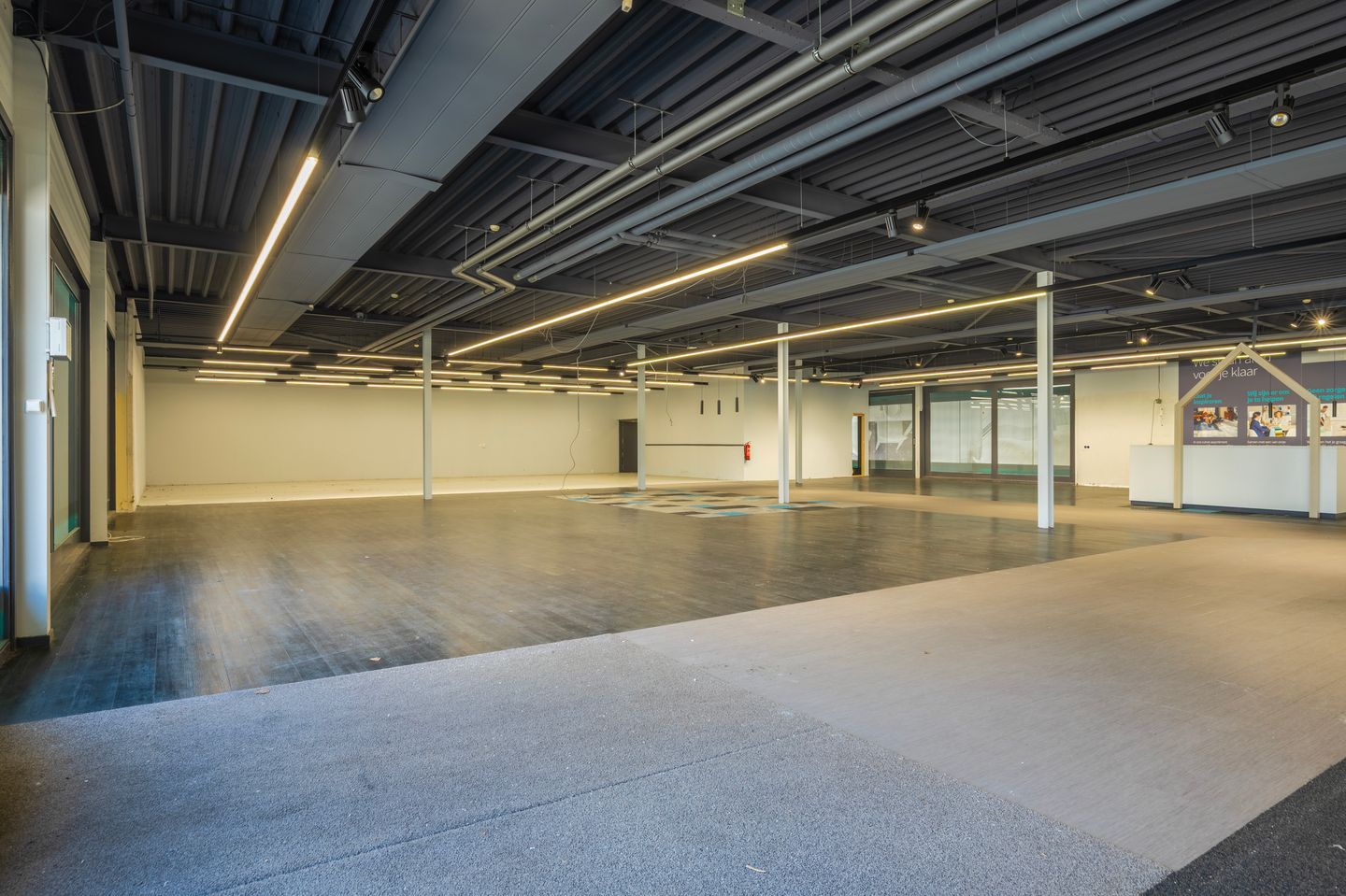 View photo 4 of Vlamoven 1