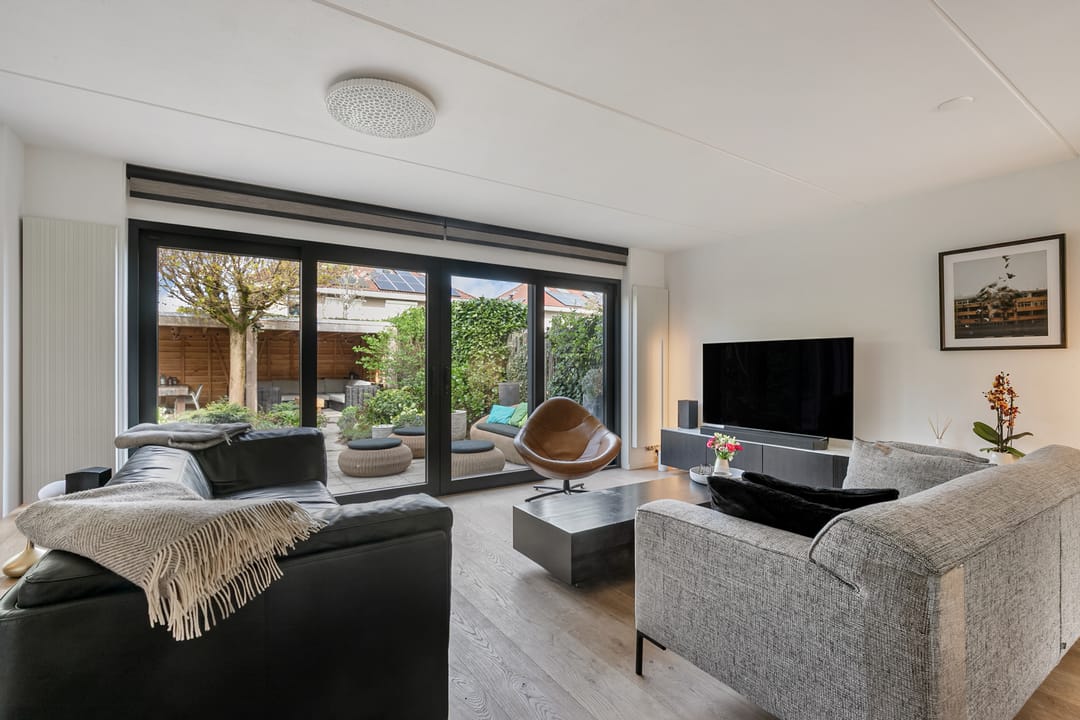 Foto 16 van Albert Schweitzerstraat 27