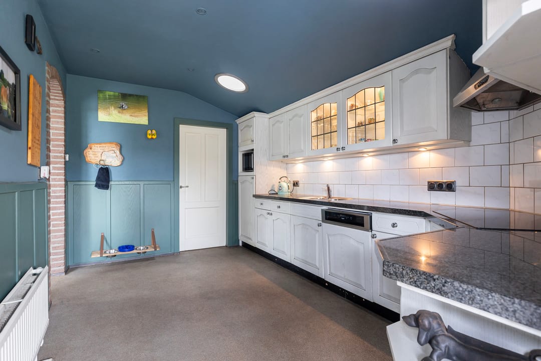 Photo 13 of Looierweg 17