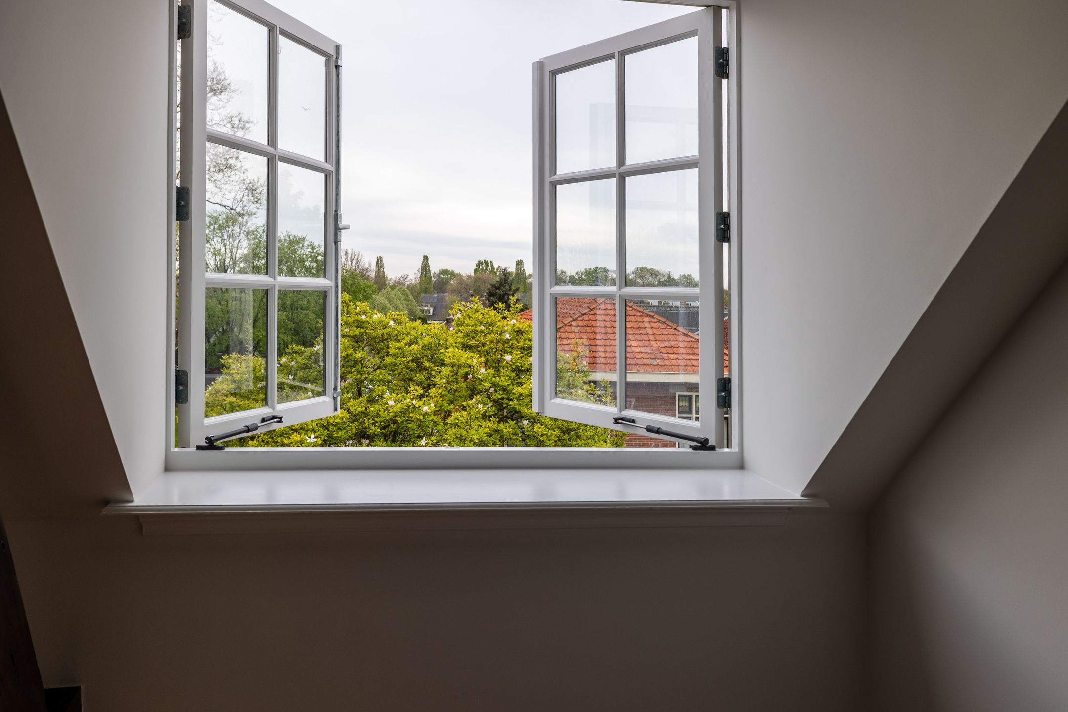 Photo 9 of Rijksstraatweg 104-H