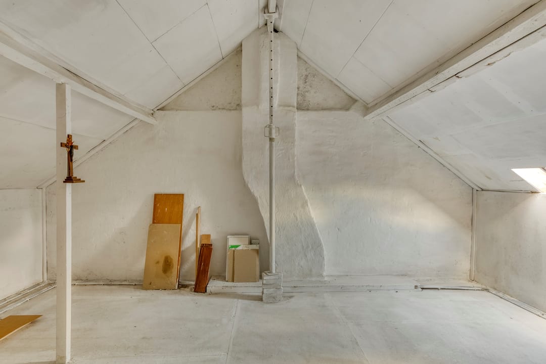 Spacious 1920s Detached Home with Large Garden and Former Shop Space in Herkenbosch — 26