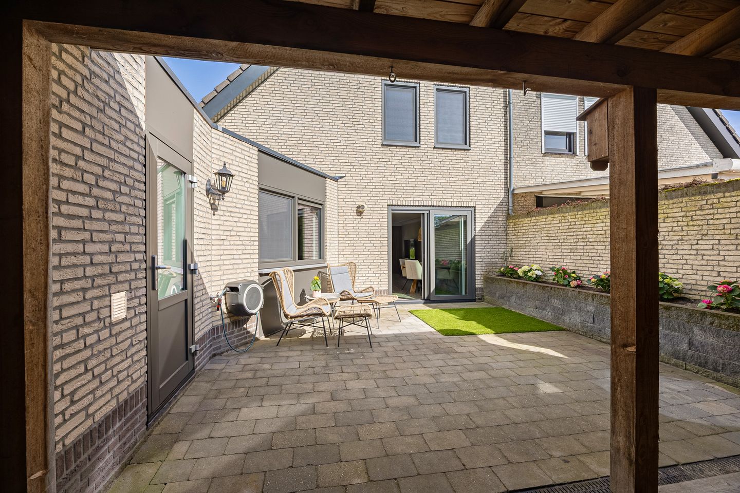 Foto 34 van Lisdodde 28