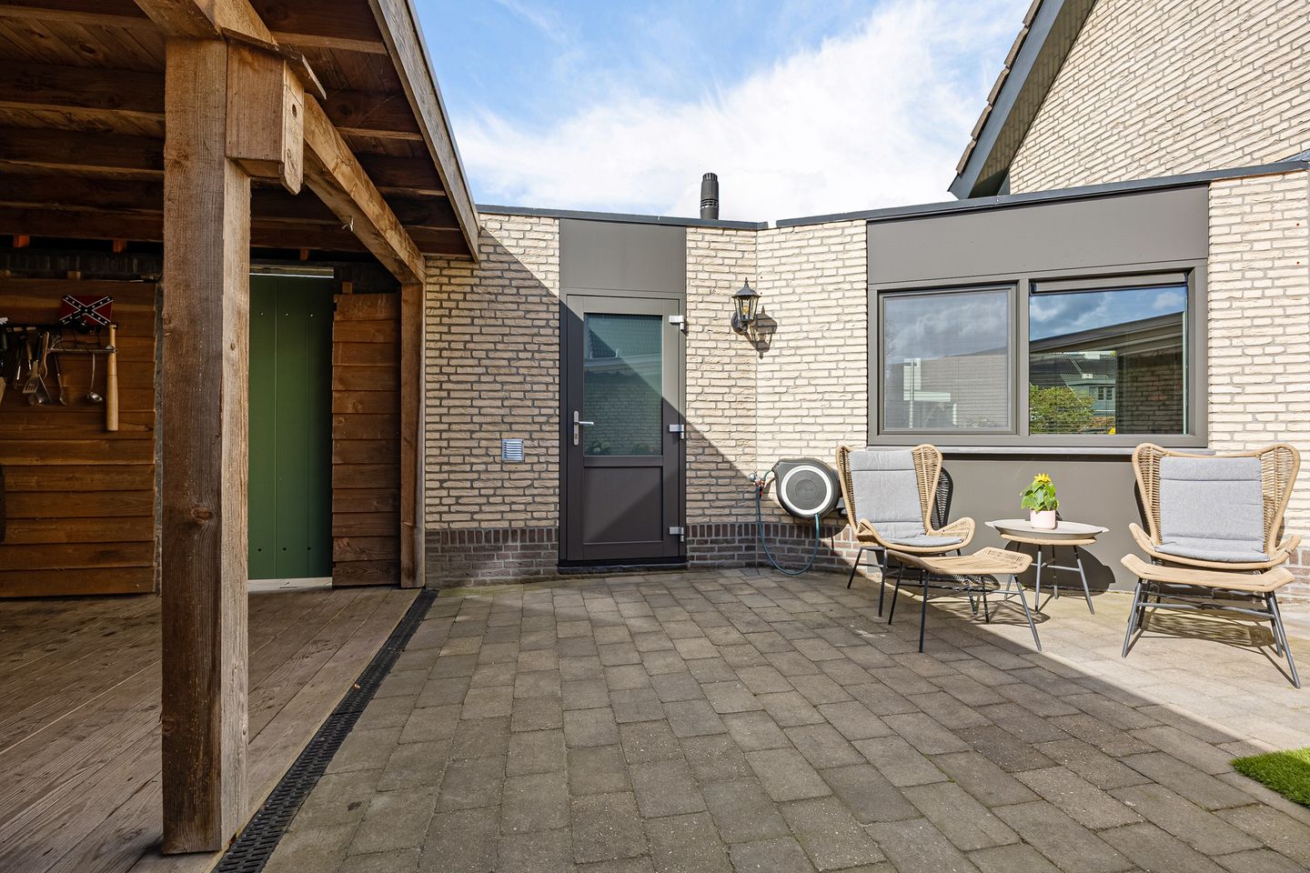 Foto 35 van Lisdodde 28